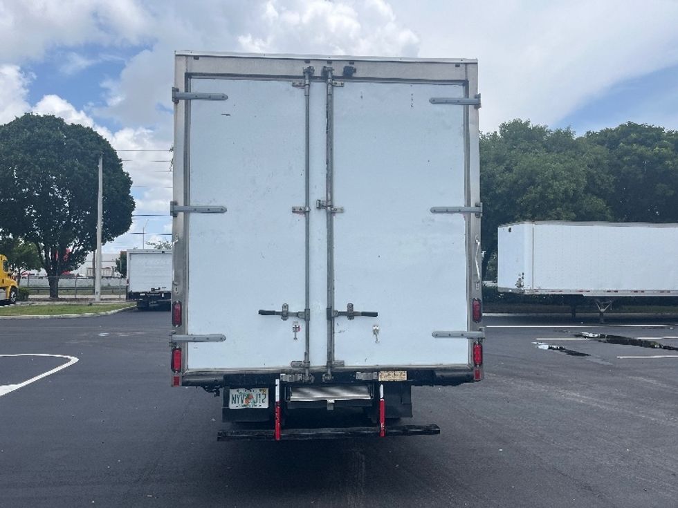 Medium Duty Box Truck-Light and Medium Duty Trucks-Isuzu-2020-NRR-Miami-FL-73,910\n\t\tmiles-$ 47,250 - Image 7