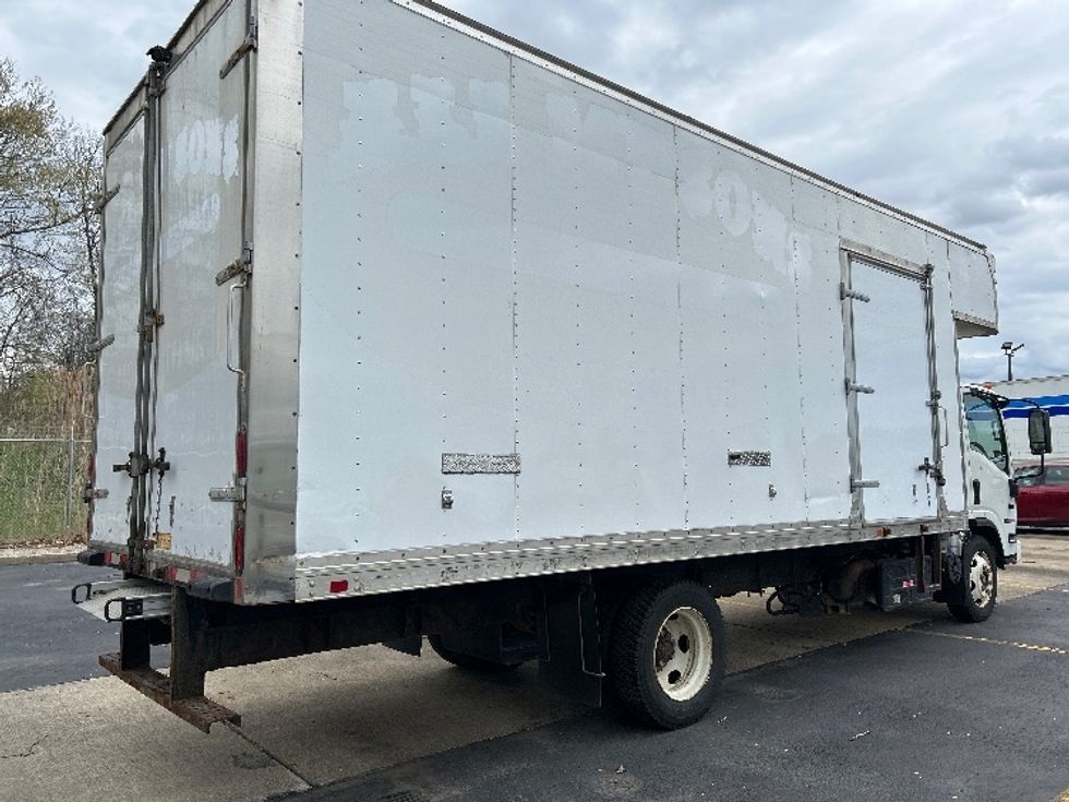 Medium Duty Box Truck-Light and Medium Duty Trucks-Isuzu-2020-NRR-Middlefield-OH-112,454\n\t\tmiles-$ 43,000 - Image 13