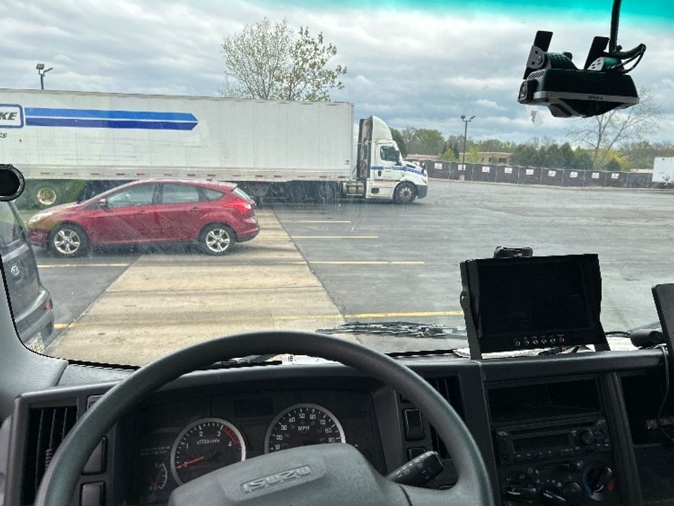 Medium Duty Box Truck-Light and Medium Duty Trucks-Isuzu-2020-NRR-Middlefield-OH-112,454\n\t\tmiles-$ 43,000 - Image 18