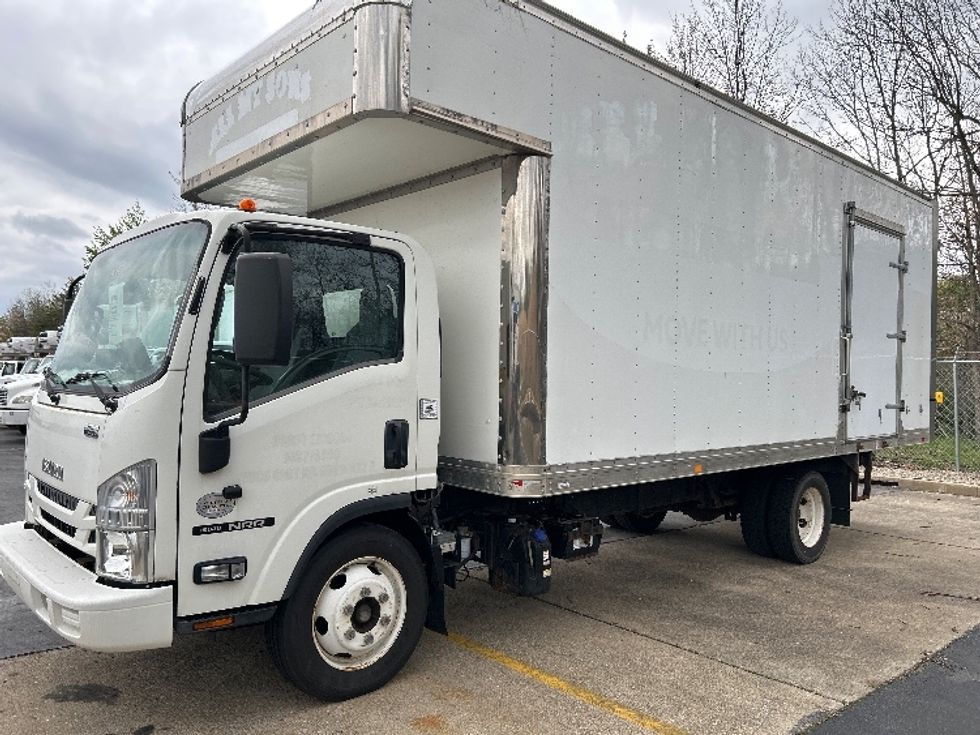Medium Duty Box Truck-Light and Medium Duty Trucks-Isuzu-2020-NRR-Middlefield-OH-112,454\n\t\tmiles-$ 43,000 - Image 3
