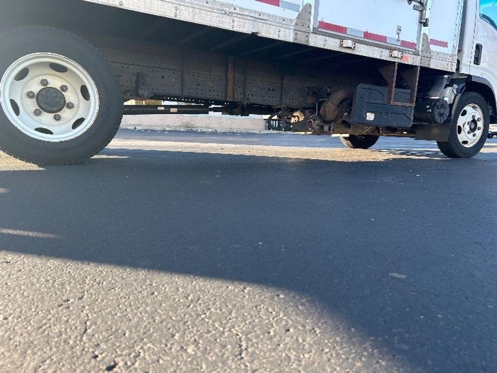 Medium Duty Box Truck-Light and Medium Duty Trucks-Isuzu-2020-NRR-Montgomery-NY-112,275\n\t\tmiles-$ 39,750 - Image 13