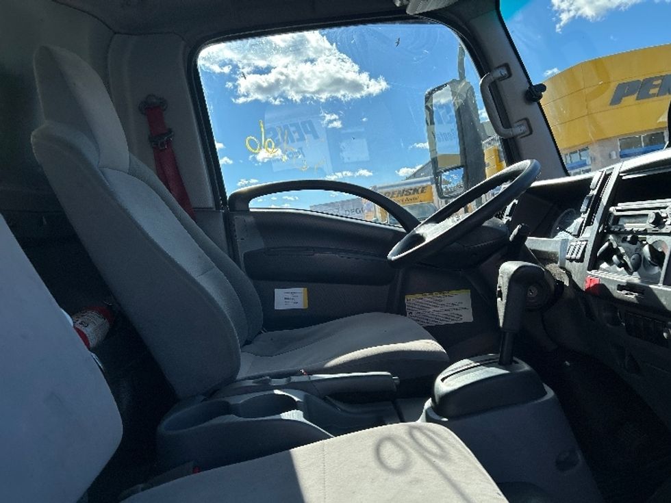 Medium Duty Box Truck-Light and Medium Duty Trucks-Isuzu-2020-NRR-Montgomery-NY-112,275\n\t\tmiles-$ 39,750 - Image 21