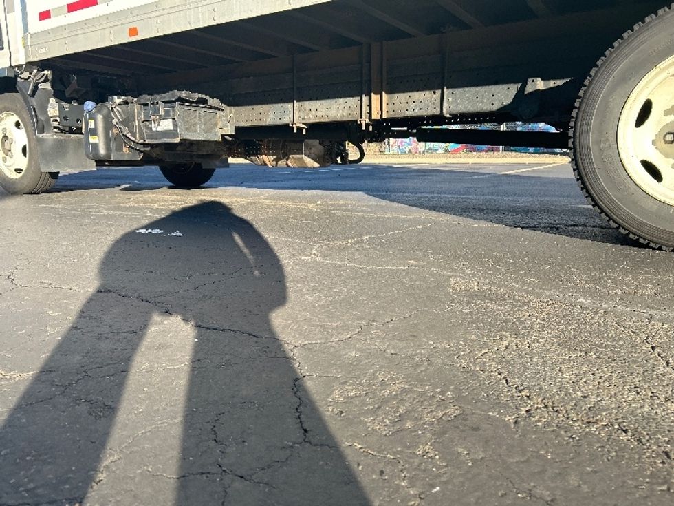 Medium Duty Box Truck-Light and Medium Duty Trucks-Isuzu-2020-NRR-Montgomery-NY-112,275\n\t\tmiles-$ 39,750 - Image 5