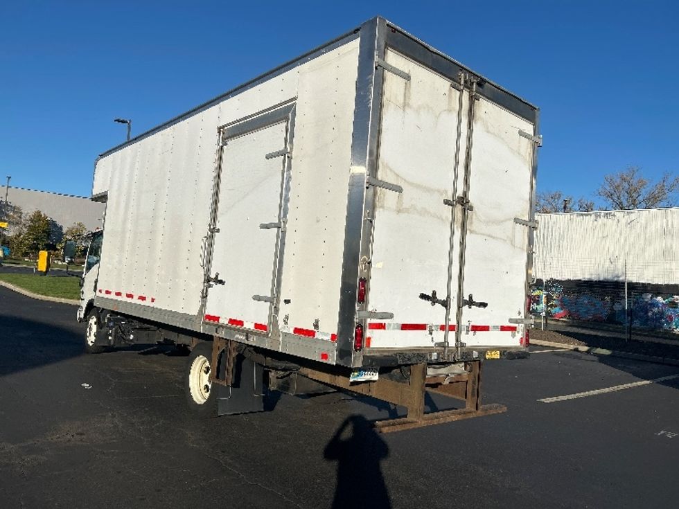 Medium Duty Box Truck-Light and Medium Duty Trucks-Isuzu-2020-NRR-Montgomery-NY-112,275\n\t\tmiles-$ 39,750 - Image 6