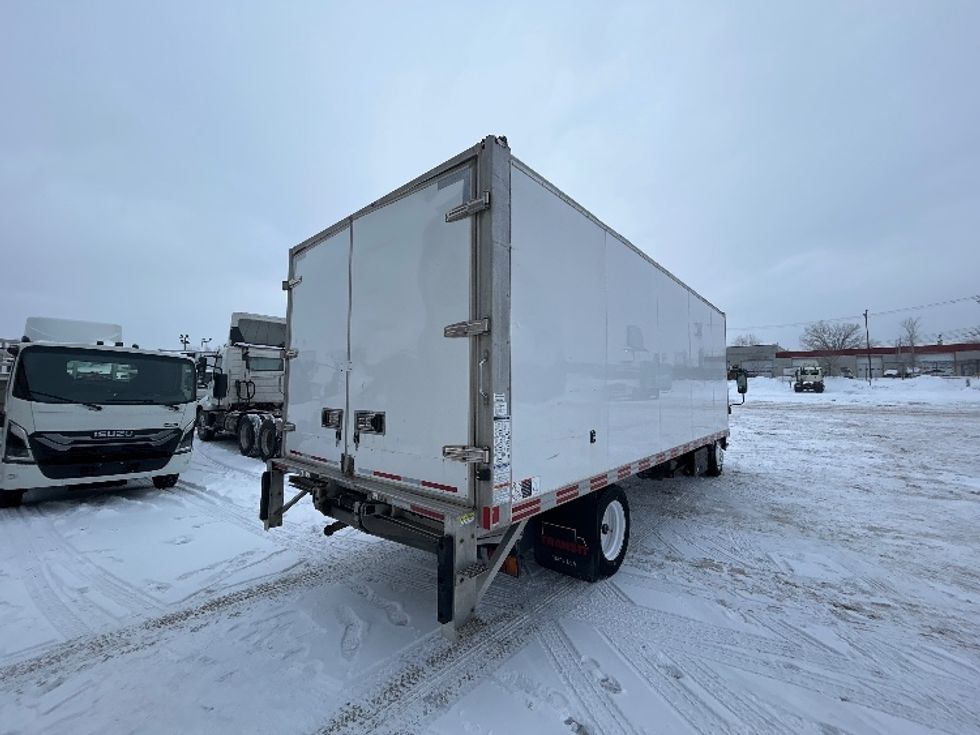 Medium Duty Box Truck-Light and Medium Duty Trucks-Isuzu-2020-NRR-Montreal-PQ-153,738\n\t\tkm-$ 63,750 - Image 13