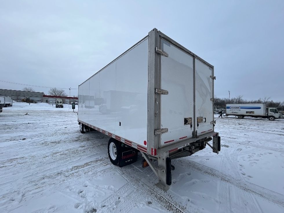 Medium Duty Box Truck-Light and Medium Duty Trucks-Isuzu-2020-NRR-Montreal-PQ-153,738\n\t\tkm-$ 63,750 - Image 6