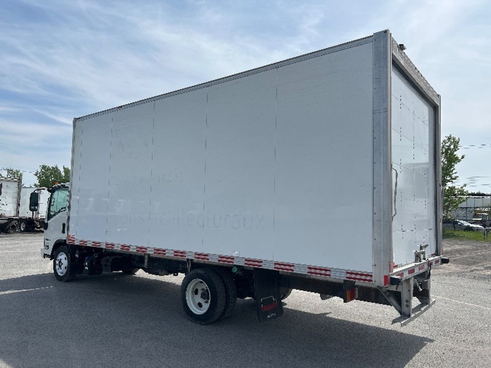 Medium Duty Box Truck-Light and Medium Duty Trucks-Isuzu-2020-NRR-Montreal-PQ-195,558\n\t\tkm-$ 51,750 - Image 6