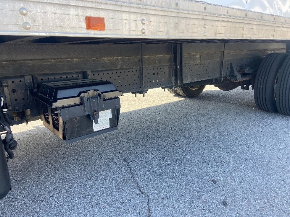 Medium Duty Box Truck-Light and Medium Duty Trucks-Isuzu-2020-NRR-Nashville (Mount Juliet)-TN-114,765\n\t\tmiles-$ 48,500 - Image 5