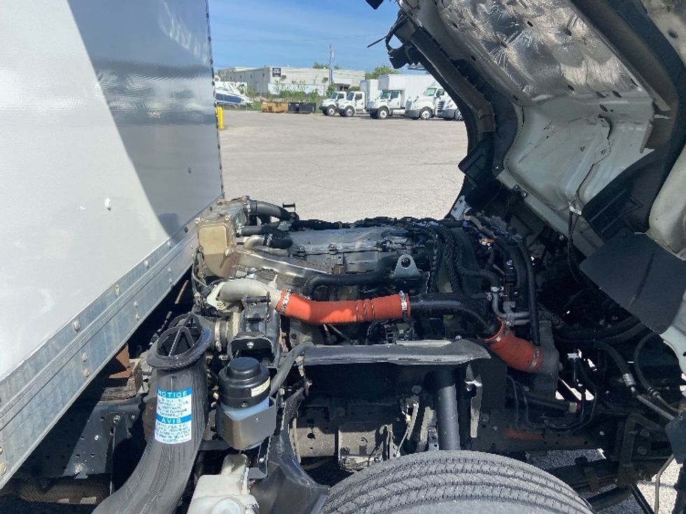 Medium Duty Box Truck-Light and Medium Duty Trucks-Isuzu-2020-NRR-Nashville (Mount Juliet)-TN-114,765\n\t\tmiles-$ 48,500 - Image 23