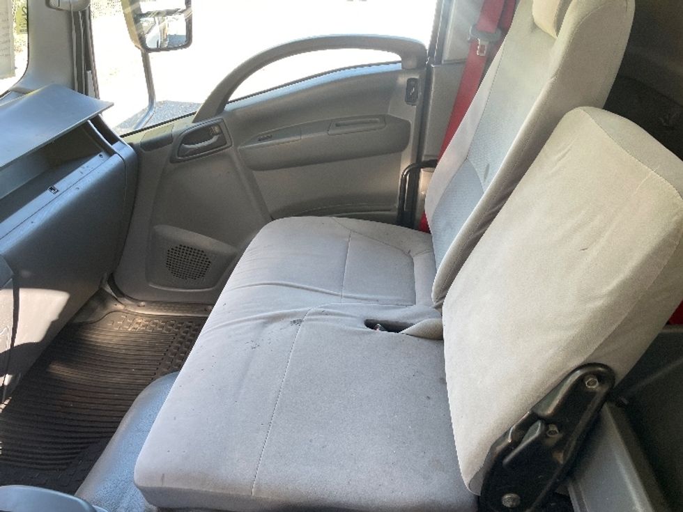 Medium Duty Box Truck-Light and Medium Duty Trucks-Isuzu-2020-NRR-Nashville (Mount Juliet)-TN-97,990\n\t\tmiles-$ 49,500 - Image 18