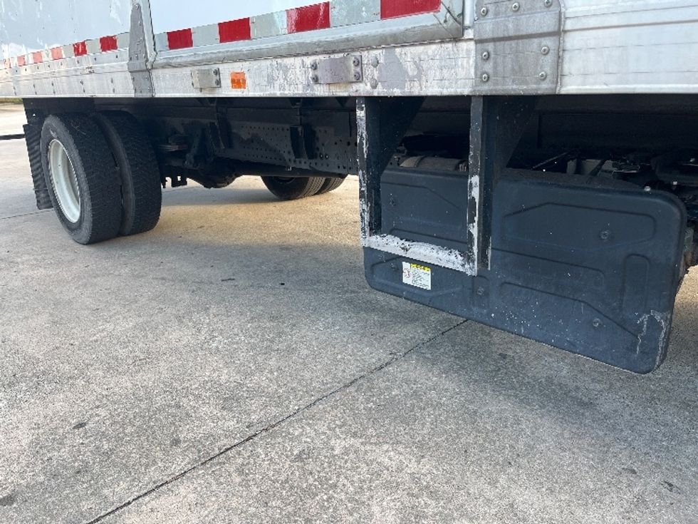 Medium Duty Box Truck-Light and Medium Duty Trucks-Isuzu-2020-NRR-Orlando-FL-119,603\n\t\tmiles-$ 44,000 - Image 14