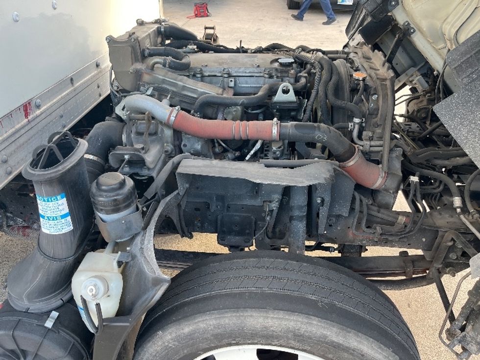 Medium Duty Box Truck-Light and Medium Duty Trucks-Isuzu-2020-NRR-Orlando-FL-119,603\n\t\tmiles-$ 44,000 - Image 23