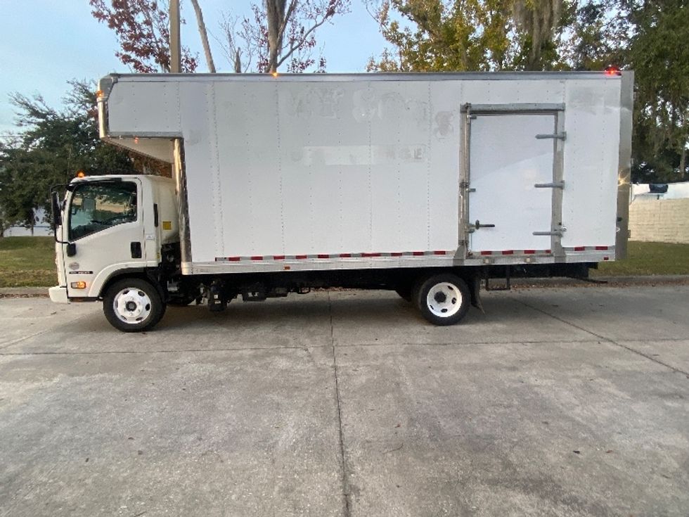 Medium Duty Box Truck-Light and Medium Duty Trucks-Isuzu-2020-NRR-Orlando-FL-119,603\n\t\tmiles-$ 44,000 - Image 4