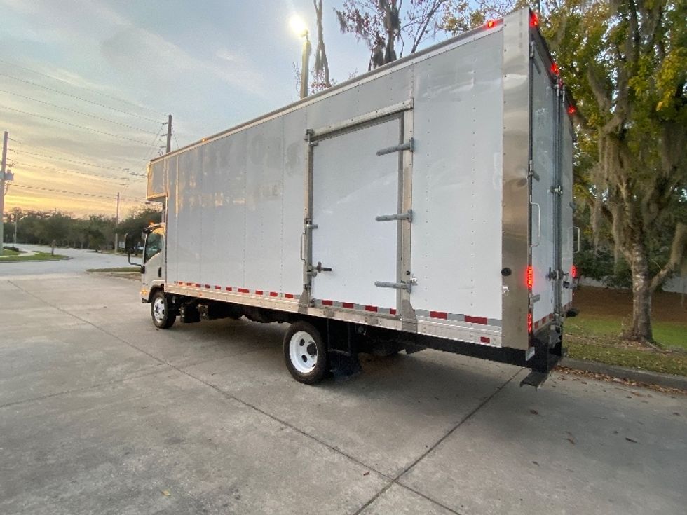Medium Duty Box Truck-Light and Medium Duty Trucks-Isuzu-2020-NRR-Orlando-FL-119,603\n\t\tmiles-$ 44,000 - Image 6