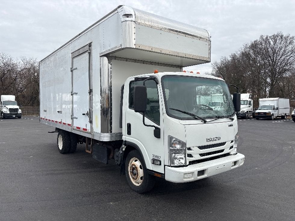 Medium Duty Box Truck-Light and Medium Duty Trucks-Isuzu-2020-NRR-Pennsauken-NJ-118,253\n\t\tmiles-$ 45,250 - Image 1
