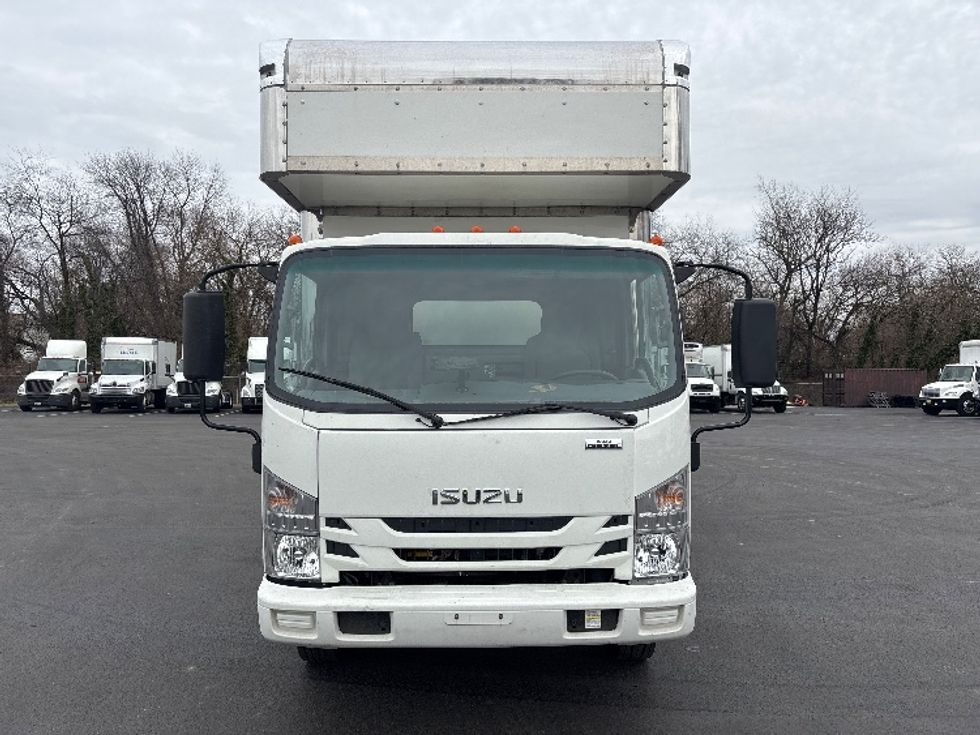 Medium Duty Box Truck-Light and Medium Duty Trucks-Isuzu-2020-NRR-Pennsauken-NJ-118,253\n\t\tmiles-$ 45,250 - Image 2