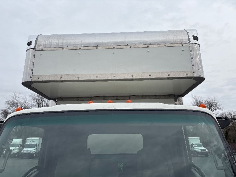 Medium Duty Box Truck-Light and Medium Duty Trucks-Isuzu-2020-NRR-Pennsauken-NJ-118,253\n\t\tmiles-$ 45,250 - Image 25