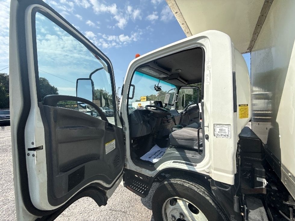 Medium Duty Box Truck-Light and Medium Duty Trucks-Isuzu-2020-NRR-Pensacola-FL-106,177\n\t\tmiles-$ 43,500 - Image 15