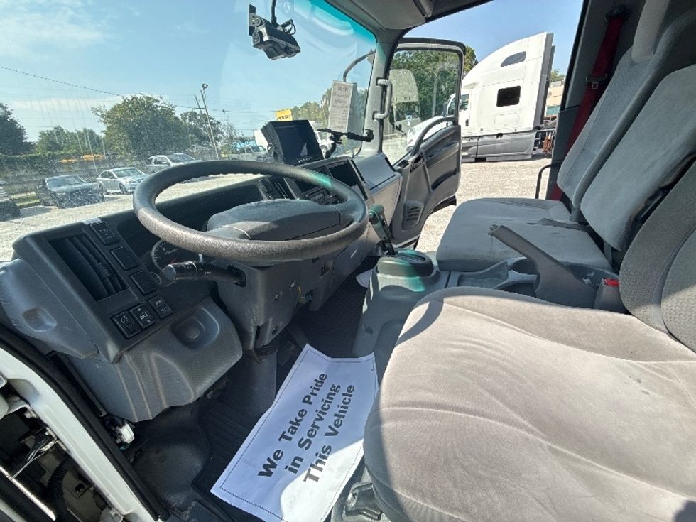 Medium Duty Box Truck-Light and Medium Duty Trucks-Isuzu-2020-NRR-Pensacola-FL-106,177\n\t\tmiles-$ 43,500 - Image 16
