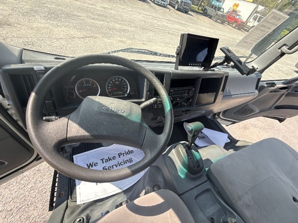Medium Duty Box Truck-Light and Medium Duty Trucks-Isuzu-2020-NRR-Pensacola-FL-106,177\n\t\tmiles-$ 43,500 - Image 17