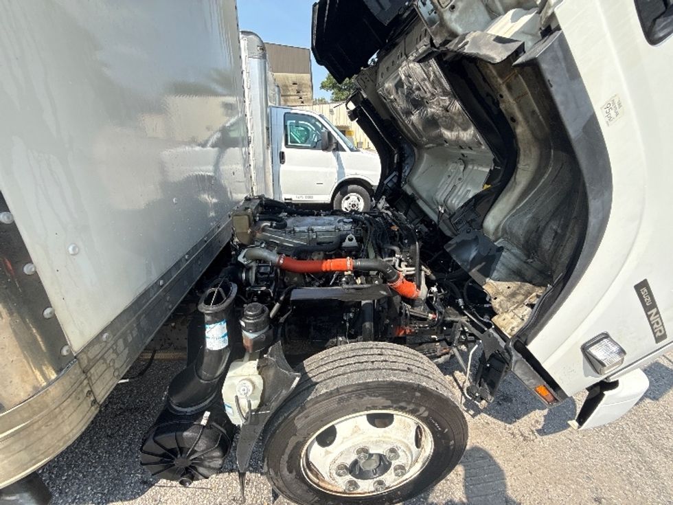 Medium Duty Box Truck-Light and Medium Duty Trucks-Isuzu-2020-NRR-Pensacola-FL-106,177\n\t\tmiles-$ 43,500 - Image 22