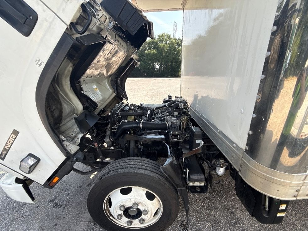 Medium Duty Box Truck-Light and Medium Duty Trucks-Isuzu-2020-NRR-Pensacola-FL-106,177\n\t\tmiles-$ 43,500 - Image 23