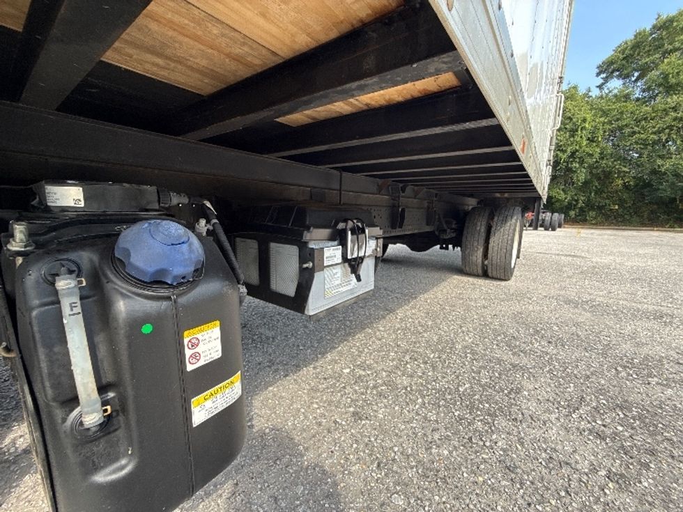 Medium Duty Box Truck-Light and Medium Duty Trucks-Isuzu-2020-NRR-Pensacola-FL-106,177\n\t\tmiles-$ 43,500 - Image 5