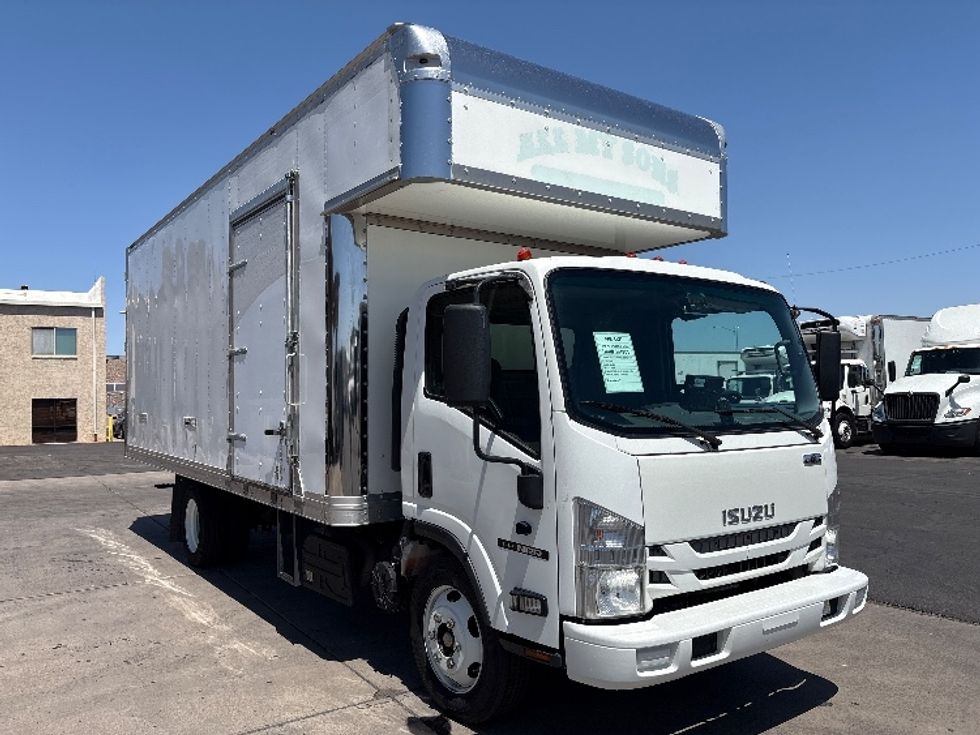 Medium Duty Box Truck-Light and Medium Duty Trucks-Isuzu-2020-NRR-Phoenix-AZ-101,626\n\t\tmiles-$ 46,000 - Image 1
