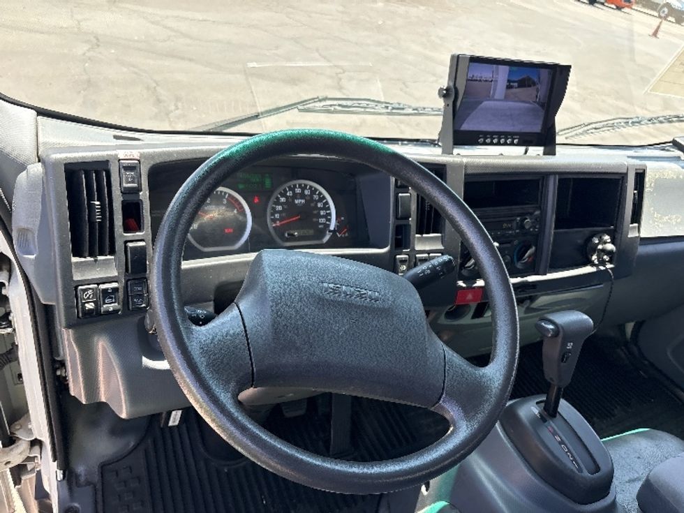 Medium Duty Box Truck-Light and Medium Duty Trucks-Isuzu-2020-NRR-Phoenix-AZ-101,626\n\t\tmiles-$ 46,000 - Image 16