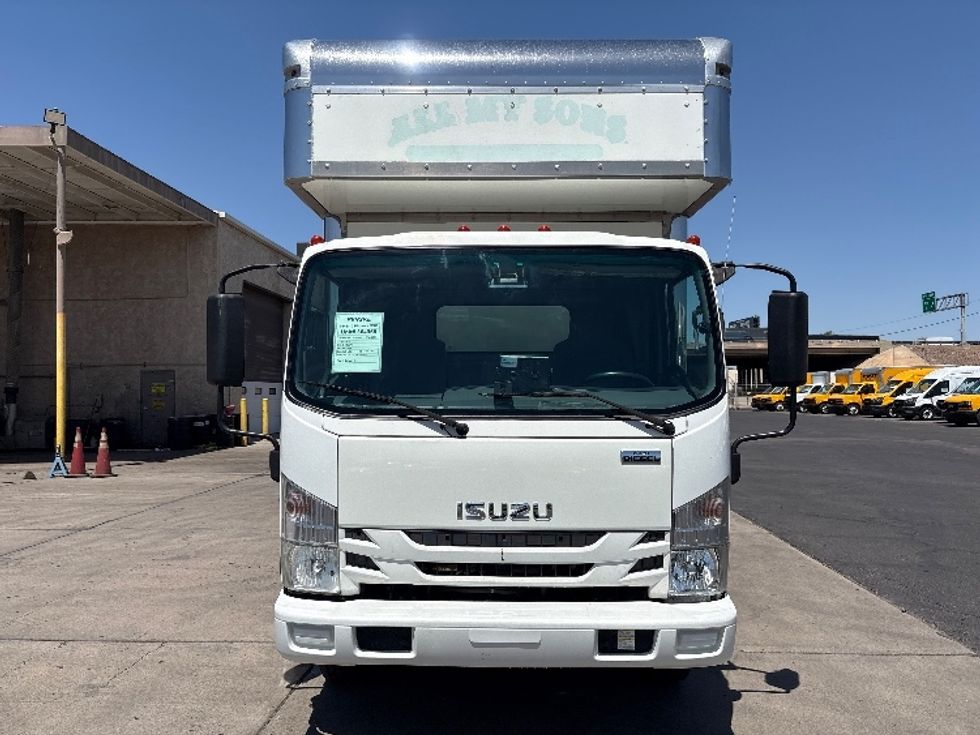 Medium Duty Box Truck-Light and Medium Duty Trucks-Isuzu-2020-NRR-Phoenix-AZ-101,626\n\t\tmiles-$ 46,000 - Image 2