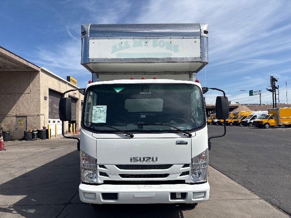Medium Duty Box Truck-Light and Medium Duty Trucks-Isuzu-2020-NRR-Phoenix-AZ-119,051\n\t\tmiles-$ 44,250 - Image 2
