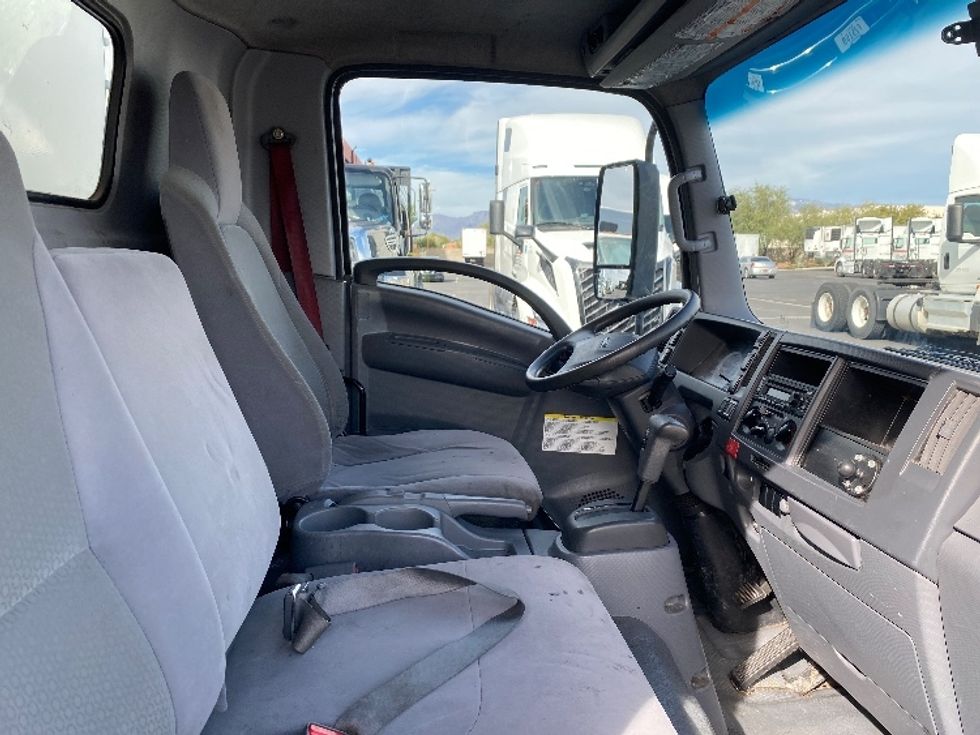 Medium Duty Box Truck-Light and Medium Duty Trucks-Isuzu-2020-NRR-Phoenix-AZ-97,491\n\t\tmiles-$ 49,250 - Image 20