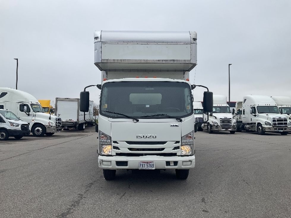 Medium Duty Box Truck-Light and Medium Duty Trucks-Isuzu-2020-NRR-Piqua-OH-101,079\n\t\tmiles-$ 48,750 - Image 2