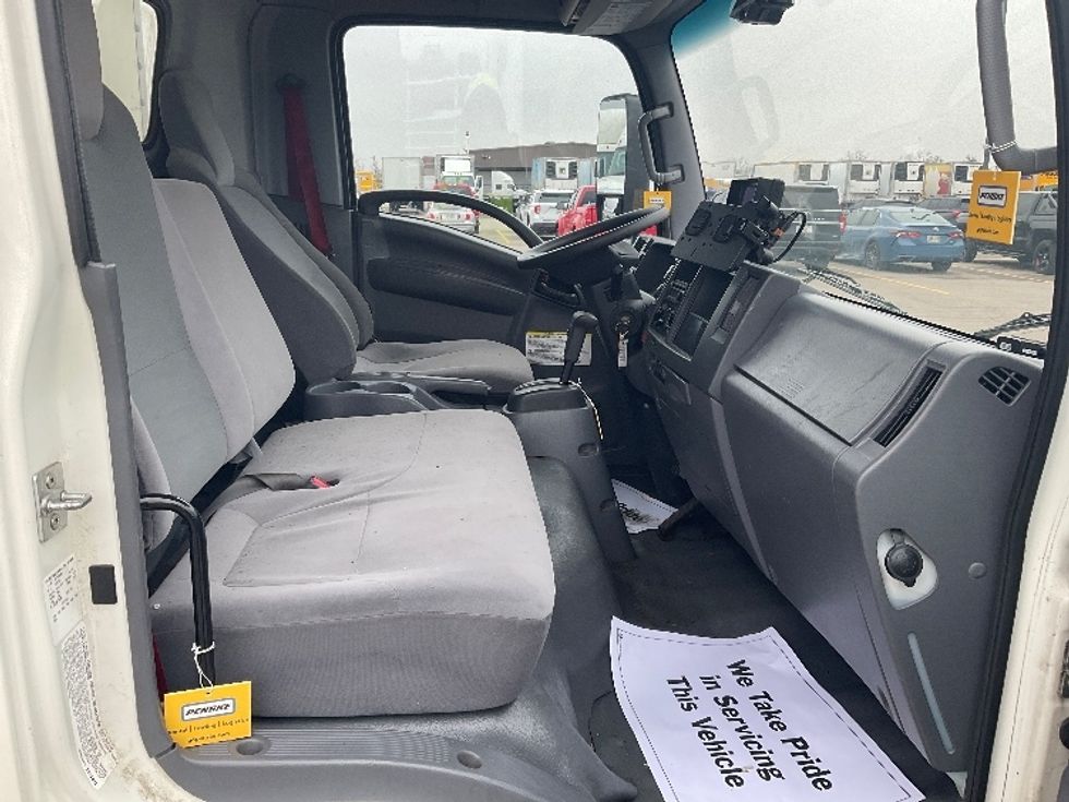 Medium Duty Box Truck-Light and Medium Duty Trucks-Isuzu-2020-NRR-Piqua-OH-101,079\n\t\tmiles-$ 48,750 - Image 22