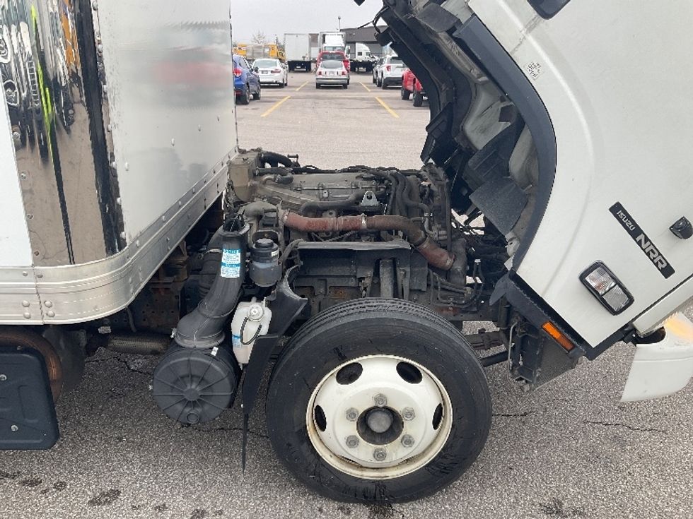 Medium Duty Box Truck-Light and Medium Duty Trucks-Isuzu-2020-NRR-Piqua-OH-101,079\n\t\tmiles-$ 48,750 - Image 24