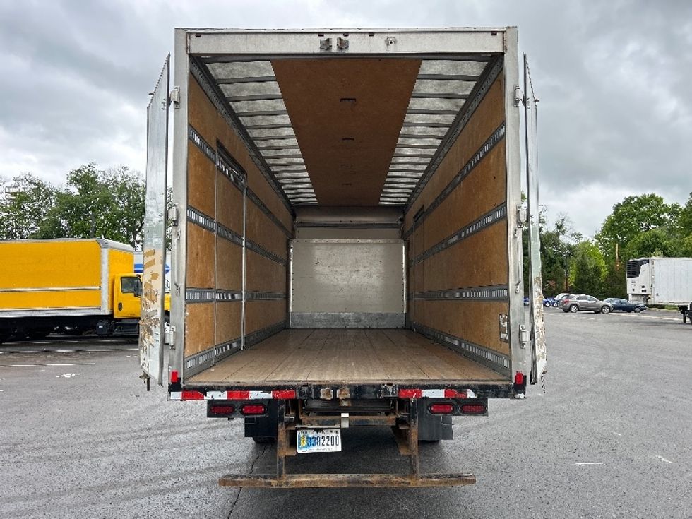 Medium Duty Box Truck-Light and Medium Duty Trucks-Isuzu-2020-NRR-Pittsburgh-PA-98,578\n\t\tmiles-$ 44,500 - Image 8