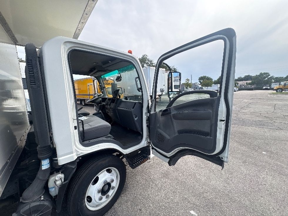 Medium Duty Box Truck-Light and Medium Duty Trucks-Isuzu-2020-NRR-Pompano Beach-FL-97,248\n\t\tmiles-$ 44,500 - Image 19