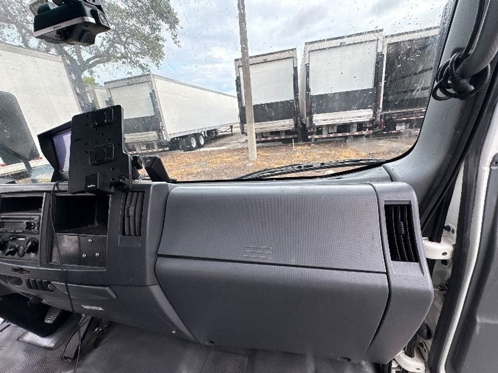 Medium Duty Box Truck-Light and Medium Duty Trucks-Isuzu-2020-NRR-Pompano Beach-FL-97,248\n\t\tmiles-$ 44,500 - Image 20
