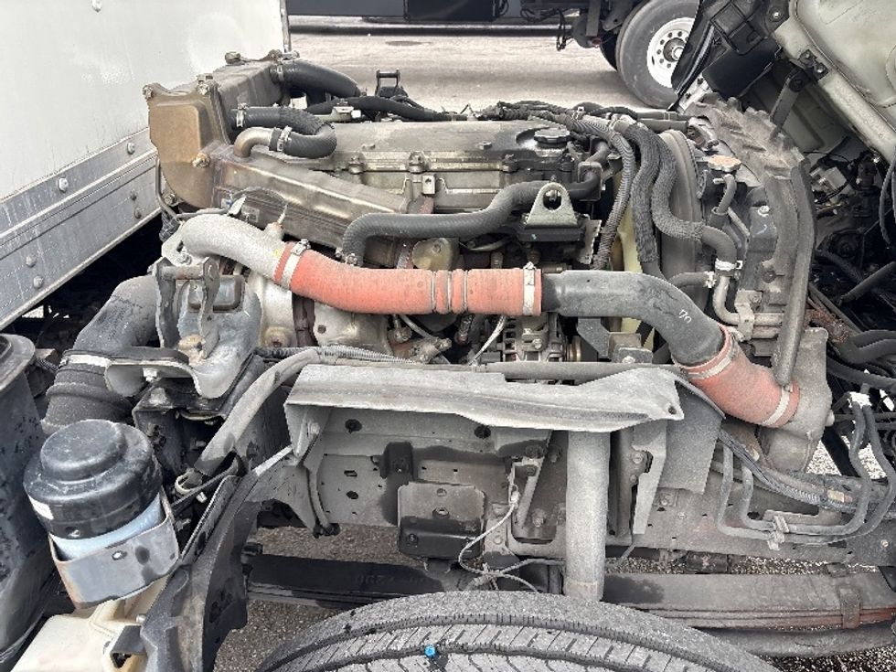 Medium Duty Box Truck-Light and Medium Duty Trucks-Isuzu-2020-NRR-Pompano Beach-FL-97,248\n\t\tmiles-$ 44,500 - Image 22