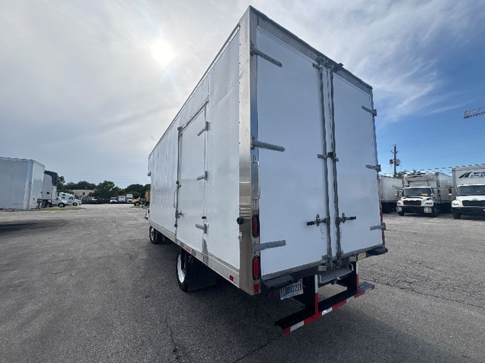 Medium Duty Box Truck-Light and Medium Duty Trucks-Isuzu-2020-NRR-Pompano Beach-FL-97,248\n\t\tmiles-$ 44,500 - Image 6