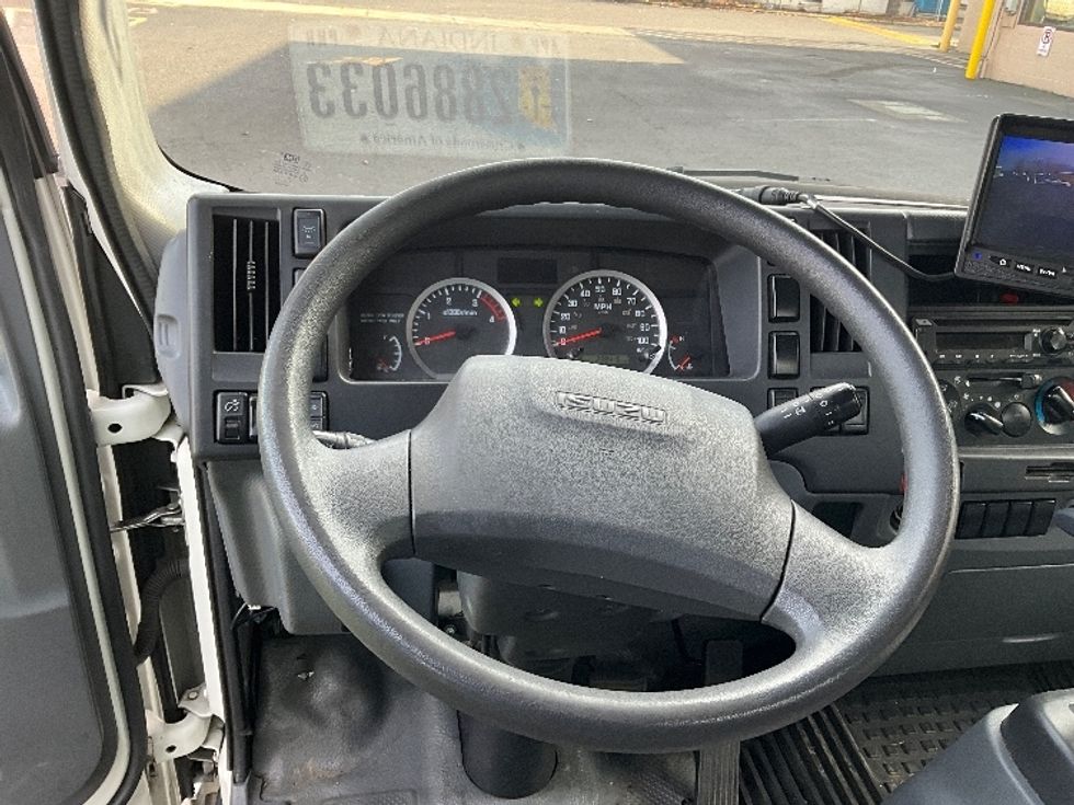 Medium Duty Box Truck-Light and Medium Duty Trucks-Isuzu-2020-NRR-Portland-OR-239,414\n\t\tmiles-$ 21,750 - Image 18