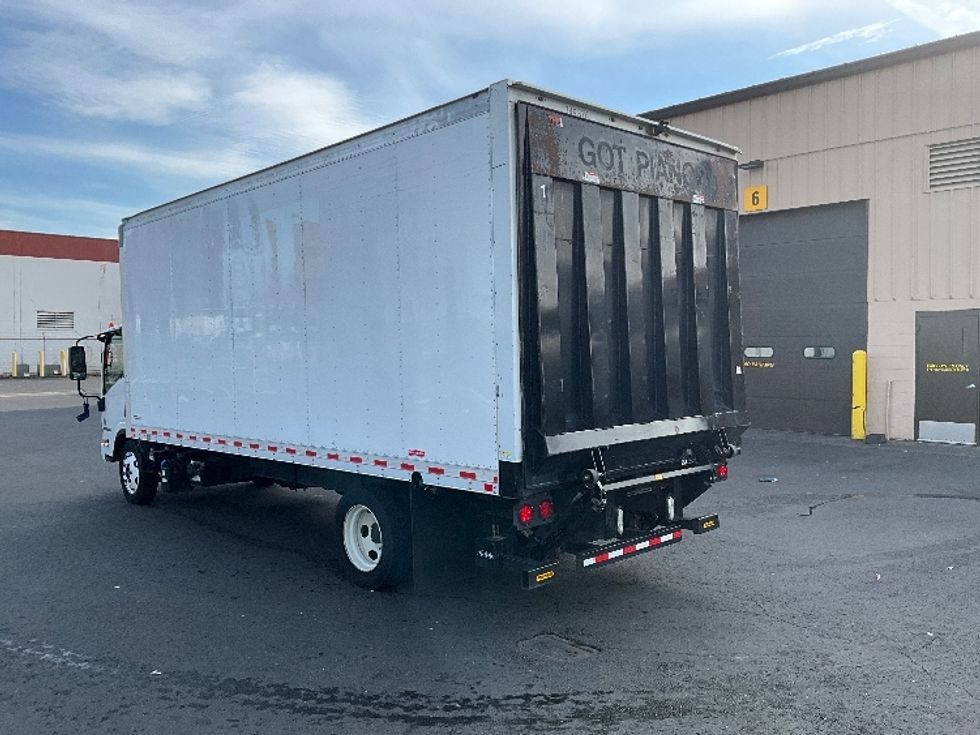 Medium Duty Box Truck-Light and Medium Duty Trucks-Isuzu-2020-NRR-Portland-OR-239,414\n\t\tmiles-$ 21,750 - Image 6