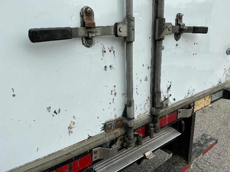 Medium Duty Box Truck-Light and Medium Duty Trucks-Isuzu-2020-NRR-Prince George-VA-135,725\n\t\tmiles-$ 42,250 - Image 29