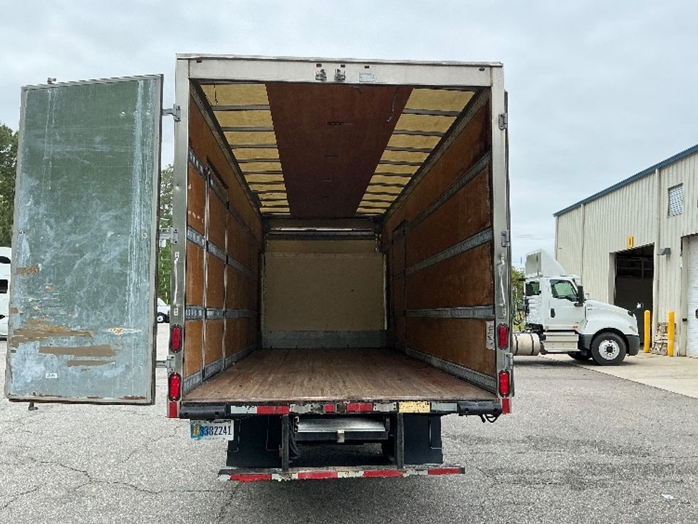 Medium Duty Box Truck-Light and Medium Duty Trucks-Isuzu-2020-NRR-Prince George-VA-135,725\n\t\tmiles-$ 42,250 - Image 9