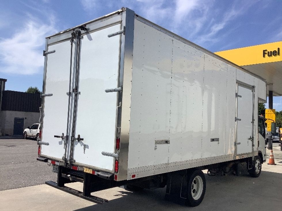 Medium Duty Box Truck-Light and Medium Duty Trucks-Isuzu-2020-NRR-Prince George-VA-68,321\n\t\tmiles-$ 51,500 - Image 28