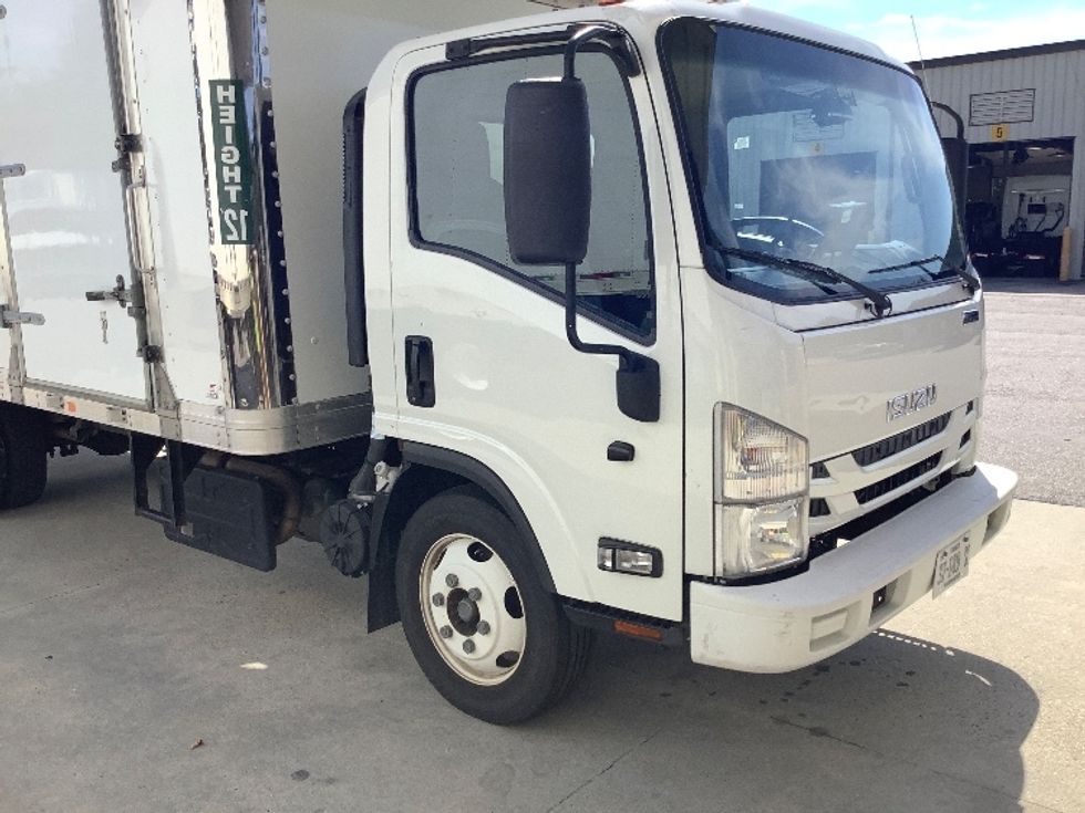 Medium Duty Box Truck-Light and Medium Duty Trucks-Isuzu-2020-NRR-Prince George-VA-68,321\n\t\tmiles-$ 51,500 - Image 29