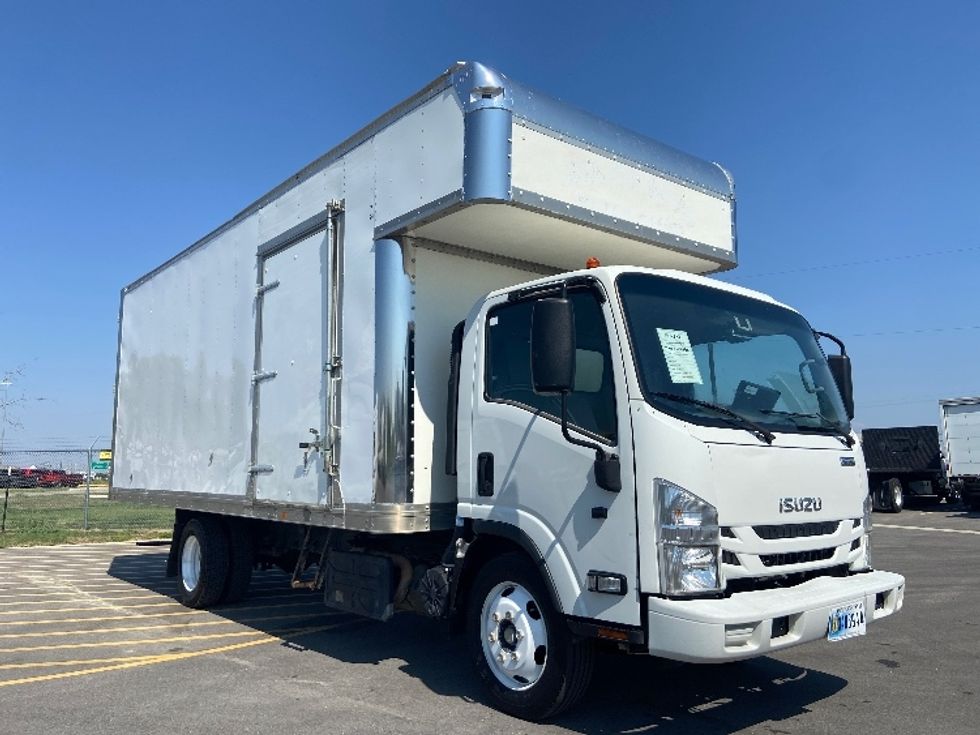 Medium Duty Box Truck-Light and Medium Duty Trucks-Isuzu-2020-NRR-San Antonio-TX-100,232\n\t\tmiles-$ 46,000 - Image 1