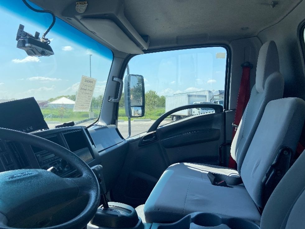 Medium Duty Box Truck-Light and Medium Duty Trucks-Isuzu-2020-NRR-San Antonio-TX-100,232\n\t\tmiles-$ 46,000 - Image 18