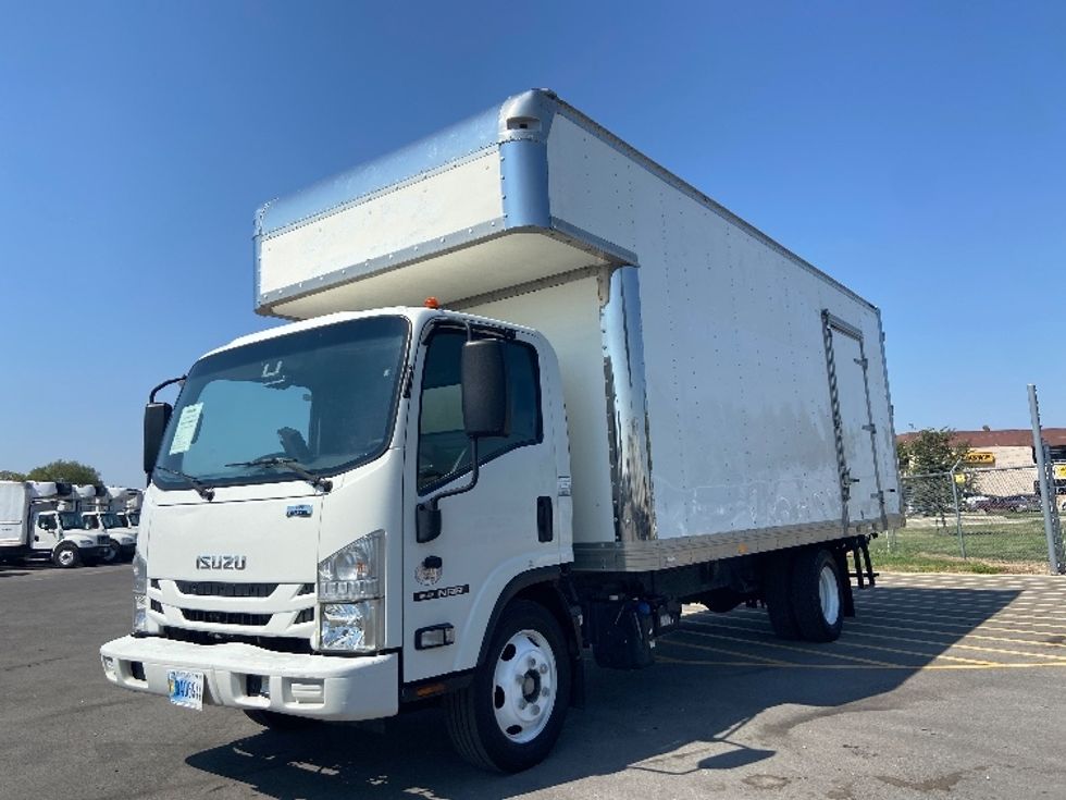 Medium Duty Box Truck-Light and Medium Duty Trucks-Isuzu-2020-NRR-San Antonio-TX-100,232\n\t\tmiles-$ 46,000 - Image 3
