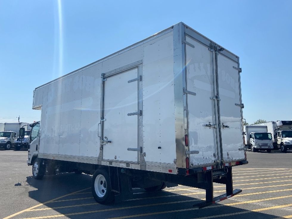 Medium Duty Box Truck-Light and Medium Duty Trucks-Isuzu-2020-NRR-San Antonio-TX-100,232\n\t\tmiles-$ 46,000 - Image 6